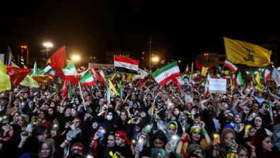 Израел нанася удари по цели в Иран след ракетната атака на Техеран