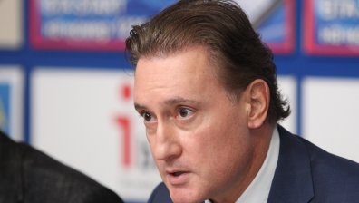 Домусчиев с послание към юношите на "Лудогорец"