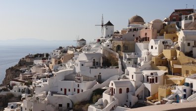 Гърция парализирана от 24-часова стачка с искания за по-високи заплати