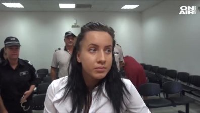 Габриела, трошила коли и носове в Пловдив, излиза от ареста срещу 5 бона