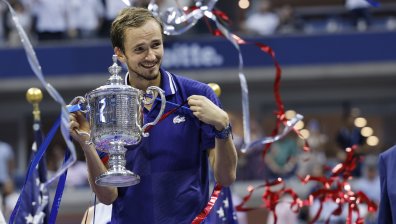Медведев попиля Джокович във финала на US Open и грабна първа титла от Шлема