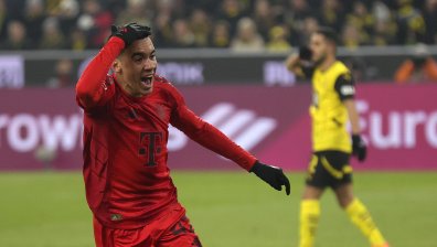 Гол в края спаси "Байерн" от загуба в дербито с "Борусия" (Дортмунд)