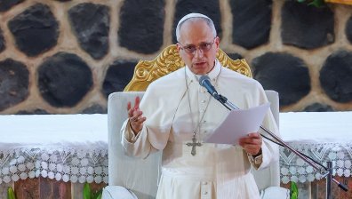 Папа Лъв XIV с остра атака към Тръмп: "Светът се управлява от тирани"