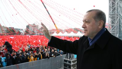 Турция живее в глад, а Ердоган - като султан