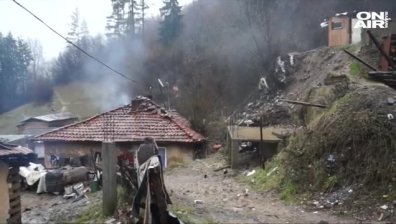 Настаняват в общински жилища смолянчаните, чиято къща се срути