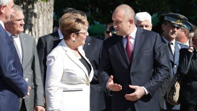 Искри по оста София-Москва, Радев защити Петков, а Митрофанова плаши с енергийна катастрофа