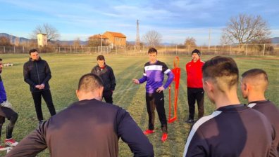 Бербатов започна работа с "Етър" (+ВИДЕО)