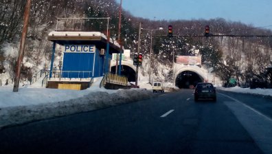 Ограничават до 1 март движението в тунел "Траянови врата" на АМ "Тракия"