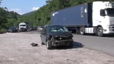 Катастрофа между 4 автомобила затвори път Е-79