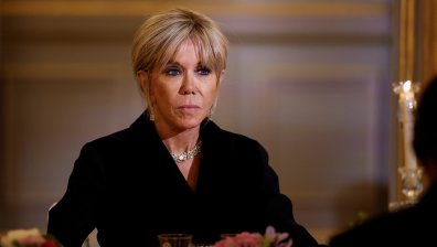 Френската първа дама: Еманюел Макрон заслужава уважение