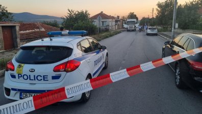 Обвиняват в умишлено убийство един от задържаните роми, нанесъл фаталния удар на шофьора