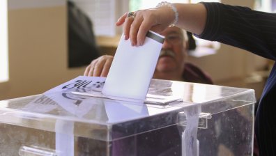 Обявяването на изборни резултати в деня на вота - забранено и във Facebook