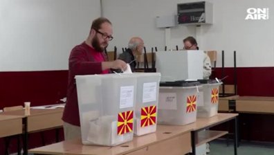 Зоран Заев разгроми Груевски на местните избори в Македония
