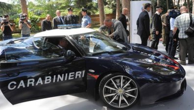 В Италия откриха откраднати през 2002 г. картини на Ван Гог