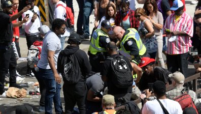 Стрелба окървави парада на "Торонто Раптърс", четирима са ранени