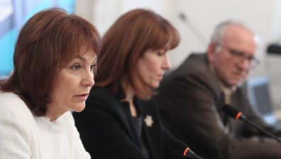 ЦИК реши на изборите 2 в 1 да се гласува на една машина и с една смарт карта