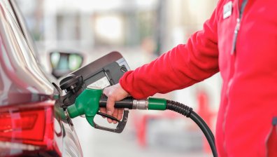 Цената на петрола пое нагоре след новини за очаквана атака на Иран срещу Израел