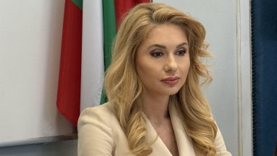 КЗП, КЗК и КРС ще контролират и цените на мобилните услуги преди еврото