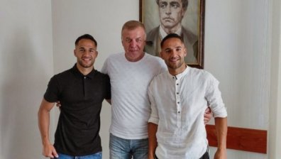 Братята Цоневи преподписаха с "Левски"