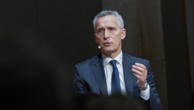 Столтенберг: Не бива да подценяваме Русия, тя планира дълга война