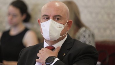 Гешев: Има политически опити за пробив в правото и законността