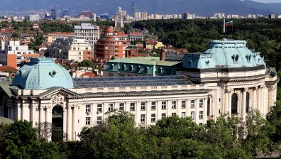 МОН наблюдава дълбоки дисбаланси във висшето образование - по региони и по специалности