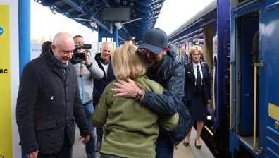 Шарл Мишел с изненадваща визита в Киев: В сърцето на свободна Европа