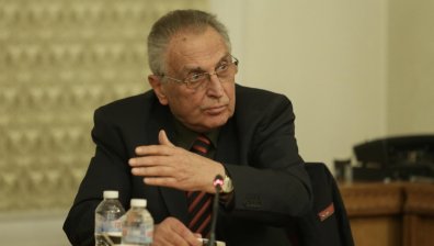 МВнР за нападението над Владо Перев: Осъждаме насилието и омразата над българин в РСМ