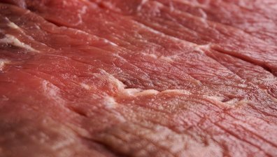 Китай удължава с половин година разследването за вноса на свинско месо от ЕС