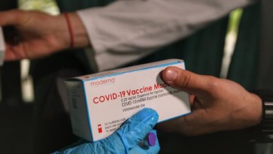 Наплив от желаещи да се ваксинират преди въвеждането на "зеления сертификат"