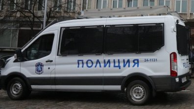 За 65 лева: 40-годишен нападна възрастна жена в Пловдив