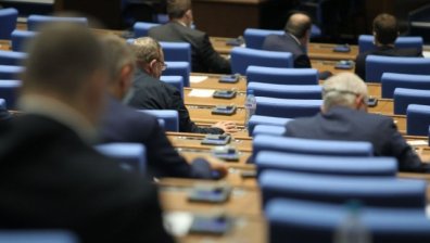 "Галъп": 5 формации влизат в следващия парламент, 2 са на ръба