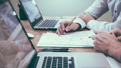 Заплата от 9 хил. лева? Почти 200 000 българи я получават
