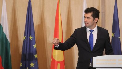 Стратегията на Петков спрямо РСМ: Без отстъпки, но с повече диалог