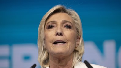 Две българки от партията на Льо Пен са близо до френския парламент