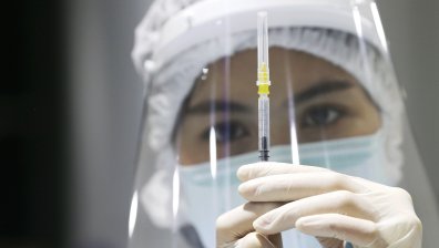 Доклад: Имунизацията намалява риска от хоспитализация с 90% при хората над 65 г.