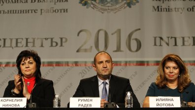 3% в полза на Радев пред Цачева преди балотажа