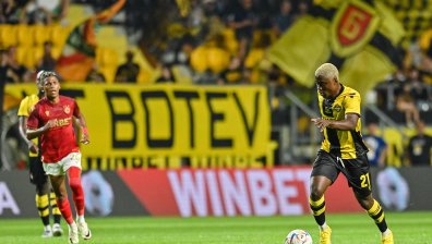 БФС със солена глоба за "Ботев", ще играят без публика заради хвърлената по Ел Маестро монета