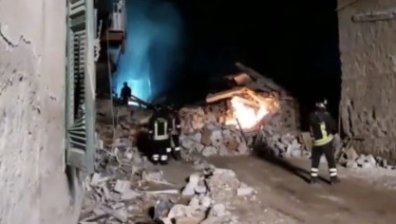 Двама загинали, 7  в неизвестност след взрив на газ в жилищна сграда в Сицилия (+ВИДЕО)