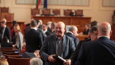 Депутатите отхвърлиха ветото на президента за Изборния кодекс
