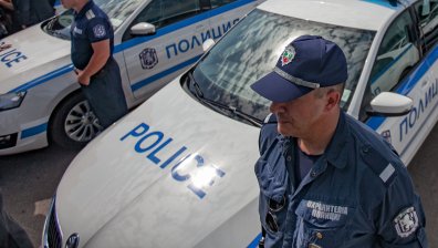 Мъж намушка приятелката си, брат ѝ и бившия ѝ във Вършец