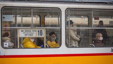 Отпадат месечните карти за една линия в градския транспорт в София