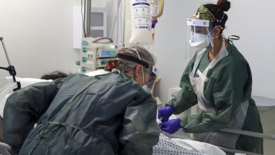 Великобритания одобри първото лекарство за лечение на Ковид-19