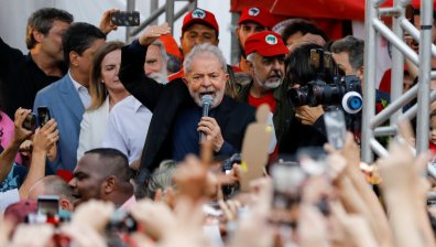 Бившият президент на Бразилия бе освободен от затвора