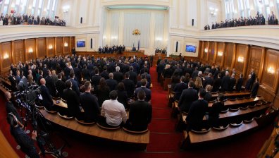 Партиите и Радев в синхрон: Никой не бърза с мандатите за съставяне на кабинет