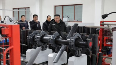 Северна Корея изпрати предупреждение към света с нови ракети