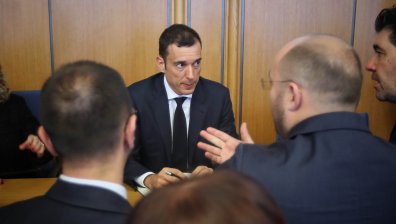 Патова ситуация в СОС: Пак не си избраха председател, София започва да губи пари