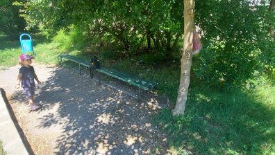 Сигнал за неокосени детски площадки и градинки в София