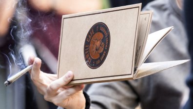 Победа за търговците на легален канабис: Twitter разреши предлагането му в САЩ