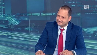 "Червен" депутат: Антон Тодоров е способен да отрови всеки дебат в НС